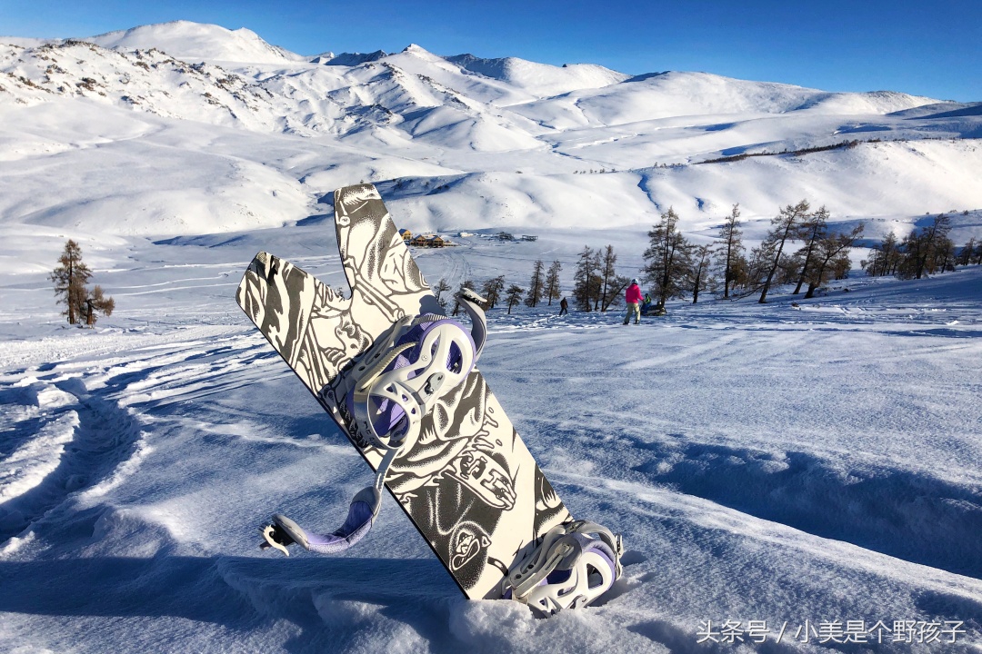新疆新和县滑雪场,阿勒泰滑雪场野雪