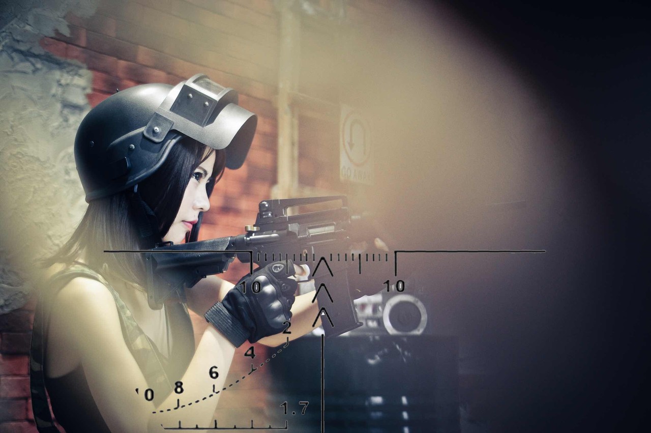 男子被发好人卡当场崩溃,被一个男人发了好人卡