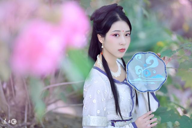 小说：在这场联姻中，她被迫拆散一对情侣，被人骂了三年小三