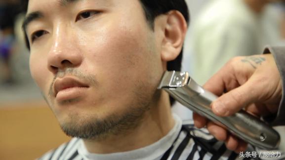 中国学生经历了外国穿搭改造之后，变化不可思议！【给力改造】