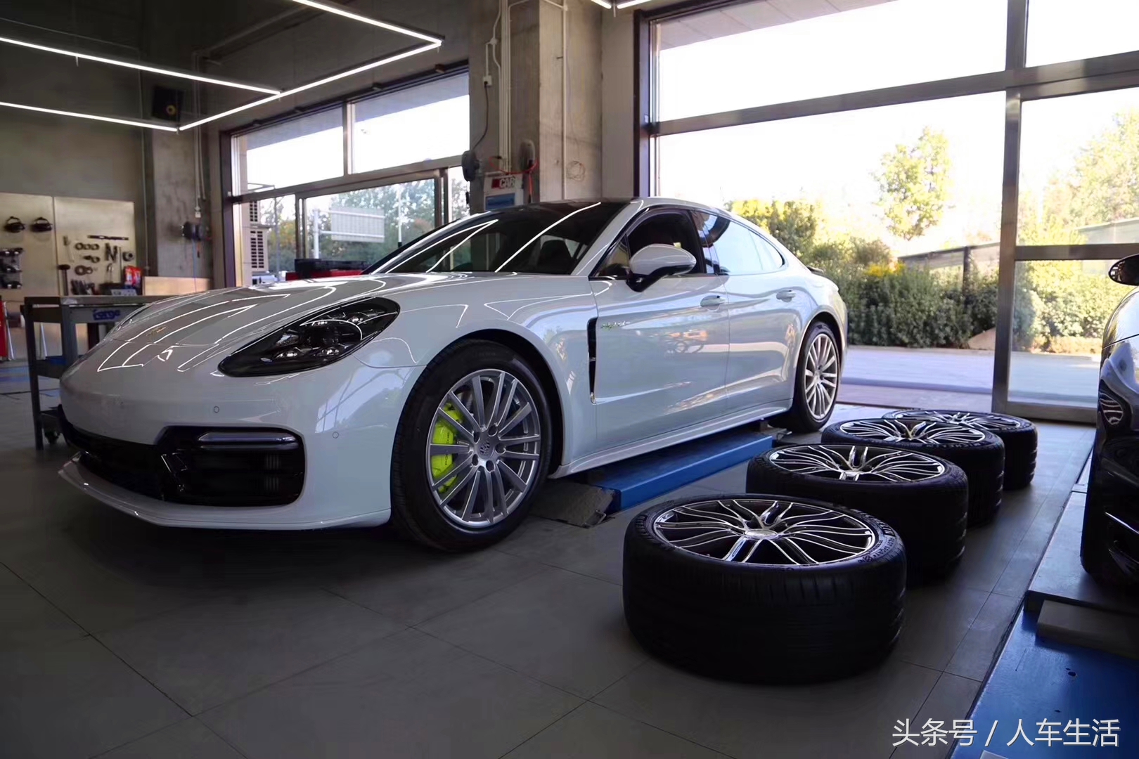 卡雷拉改装保时捷911turbos,保时捷panamera911轮毂