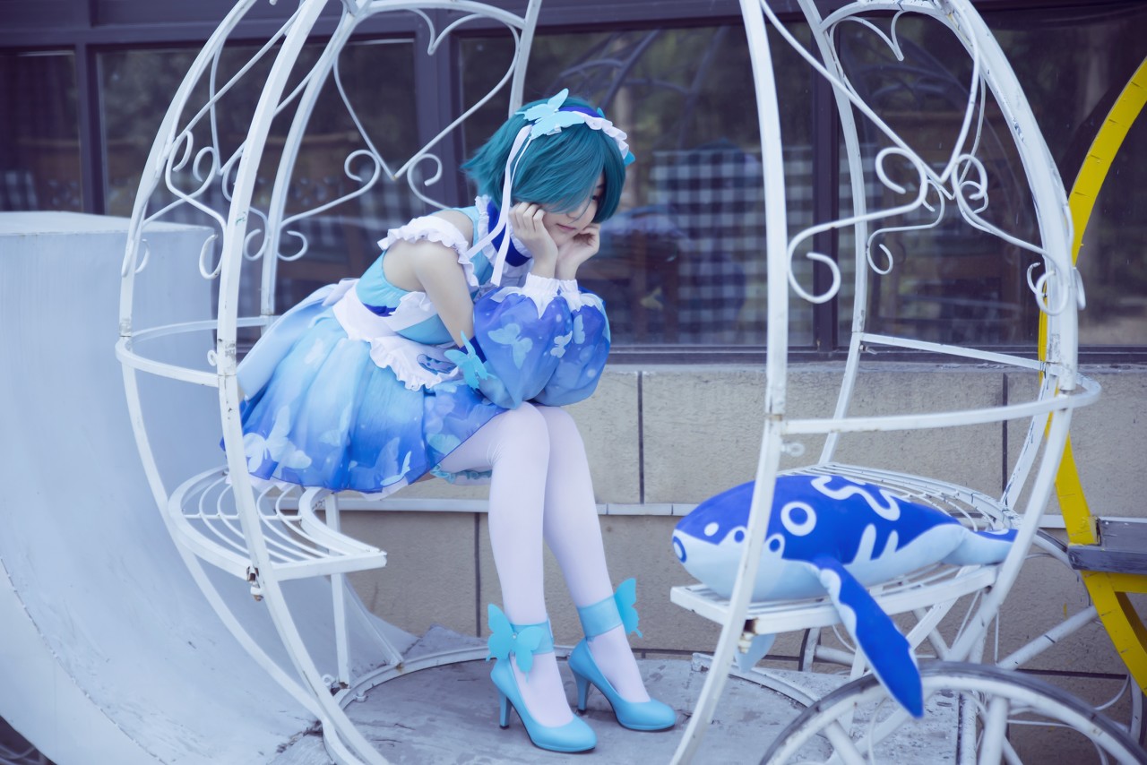 小说：两*b大**oss对战，小伙冷笑：你们越惨越好，我渔翁得利