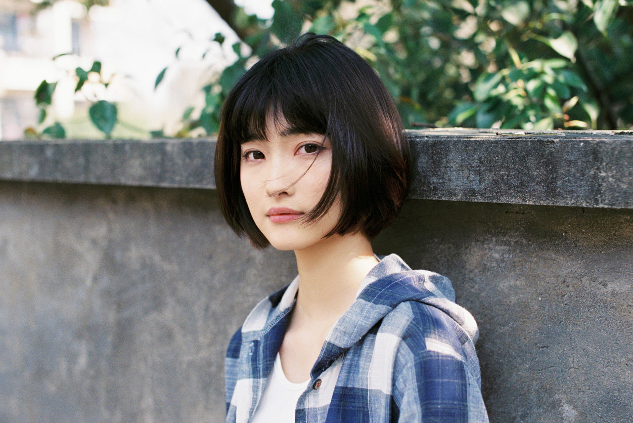 哥哥被别人打弟弟来出头,哥哥被打妹妹居然从轮椅上站起来