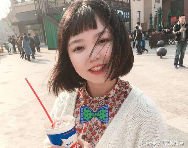 潭州课堂插画原画学员作品,老师形象插画素材手绘图片