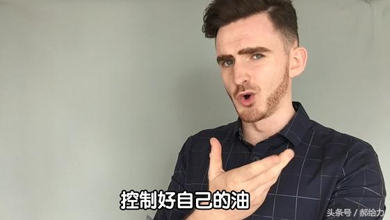 怎样把下巴变长下颚线更明显,什么运动可以让下颚线变明显