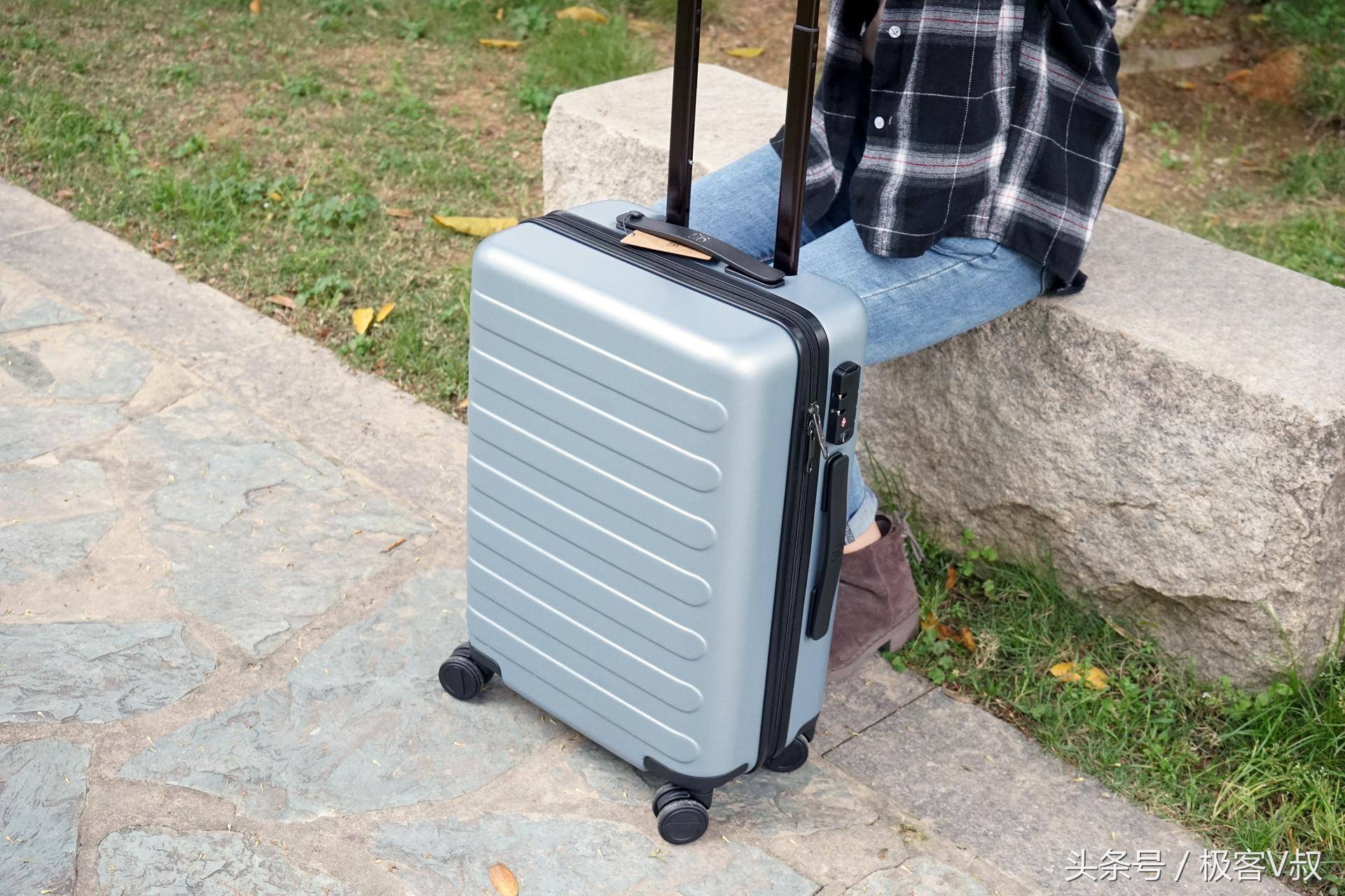 90分七道杠旅行箱扩容版,90分七道杠旅行箱哪个颜色好看