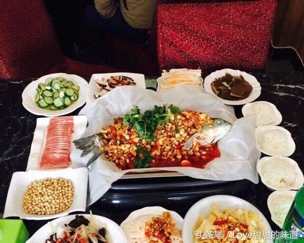 巫山最正宗的烤鱼,重庆家乐食府巫山烤鱼