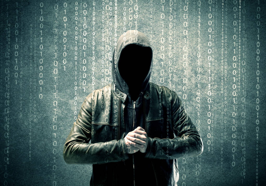 小说：自从昨天看见尸体，她现在只要一闭上眼睛，就能看见死者