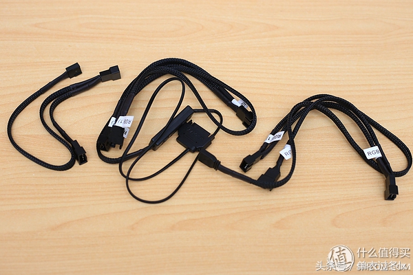 安钛克暗黑系列机箱装机教程,安钛克机箱散热怎么样