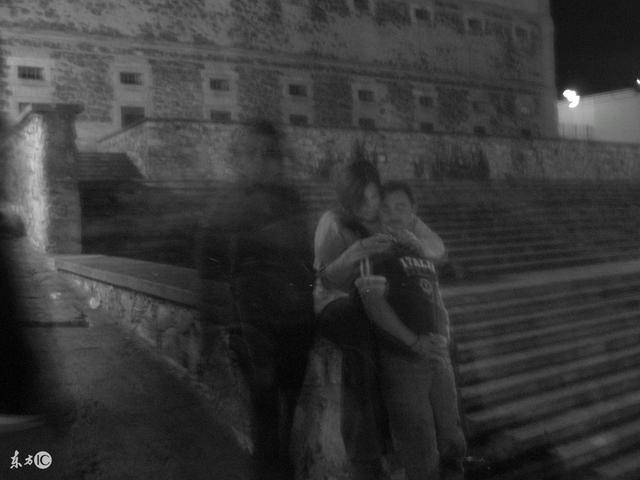 小说：白衣女鬼将死之时制造幻像，失败后附身女子身体，难办了