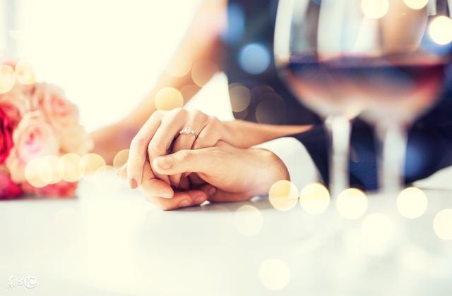 重生到2010创业的小说,小说重生回到80年代创业