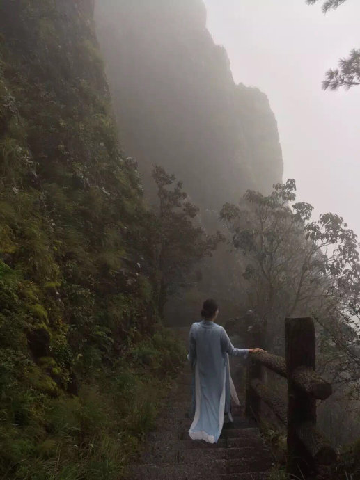 中年渣男的谎言，你能抵挡住诱惑吗？