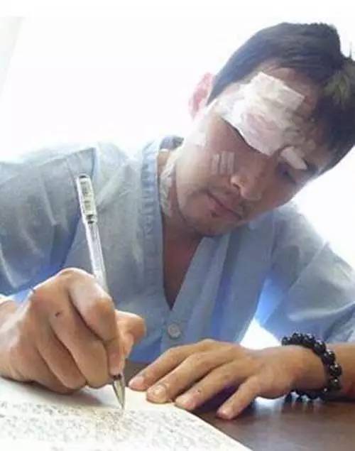 胡歌车祸死的助理张冕,胡歌助理张冕生前个人照片图片