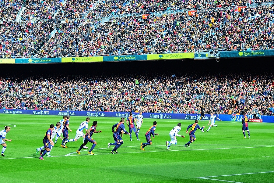 足球来自于哪个国家是谁发明的,外国人也认为足球是中国发明的么