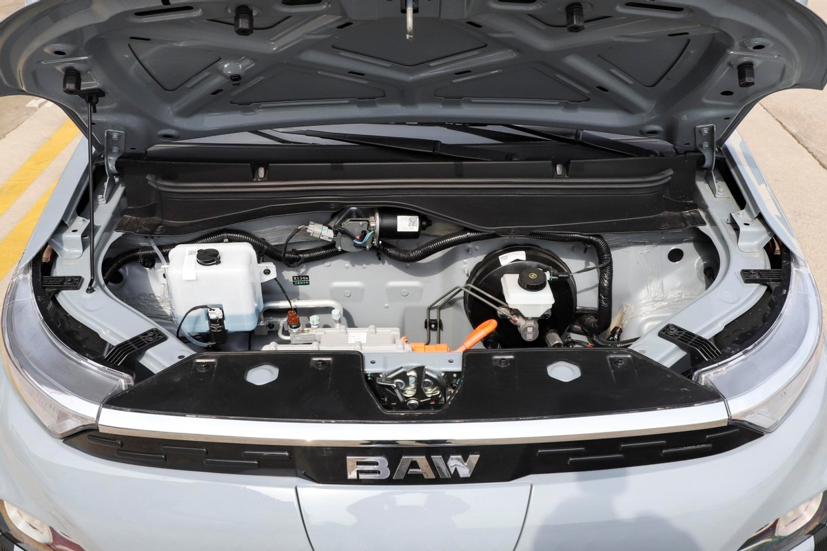 北汽新能源家宝代步车最新消息,北汽制造新能源家宝电动汽车价格