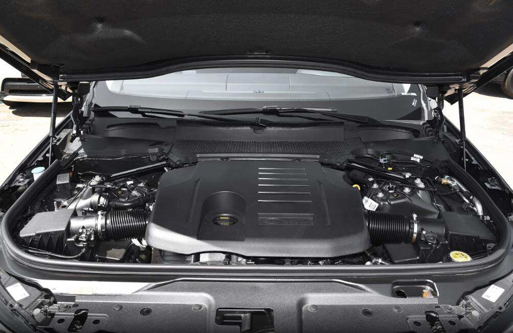 2017款路虎发现5hse落地价格,40万左右的路虎发现5