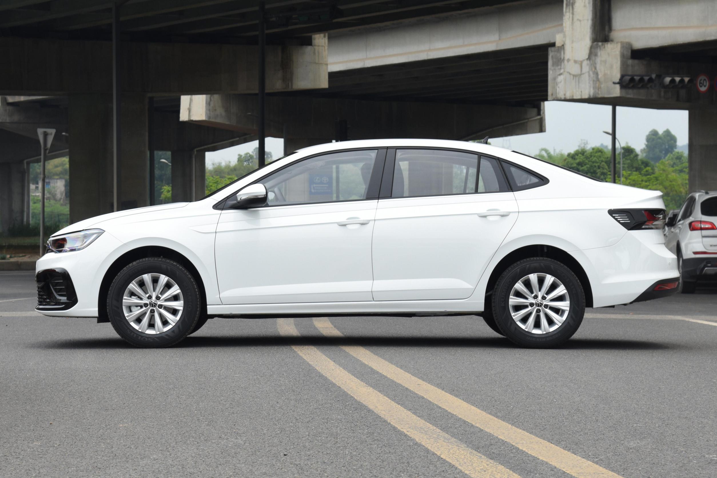 1.2t速腾和1.5l朗逸哪个动力好,2021款朗逸1.5t配置