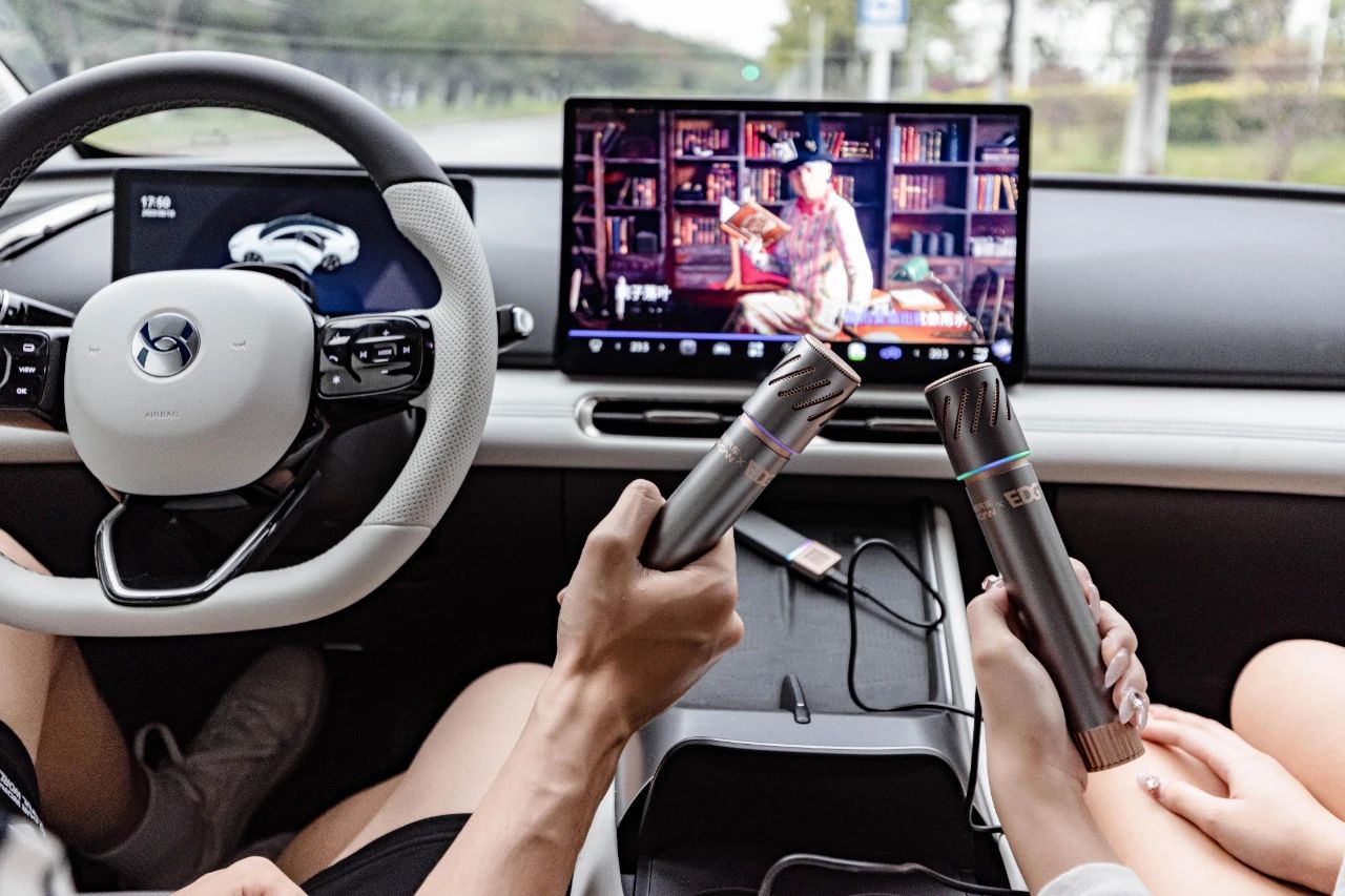 合创a06无线麦克风,合创车载麦克风