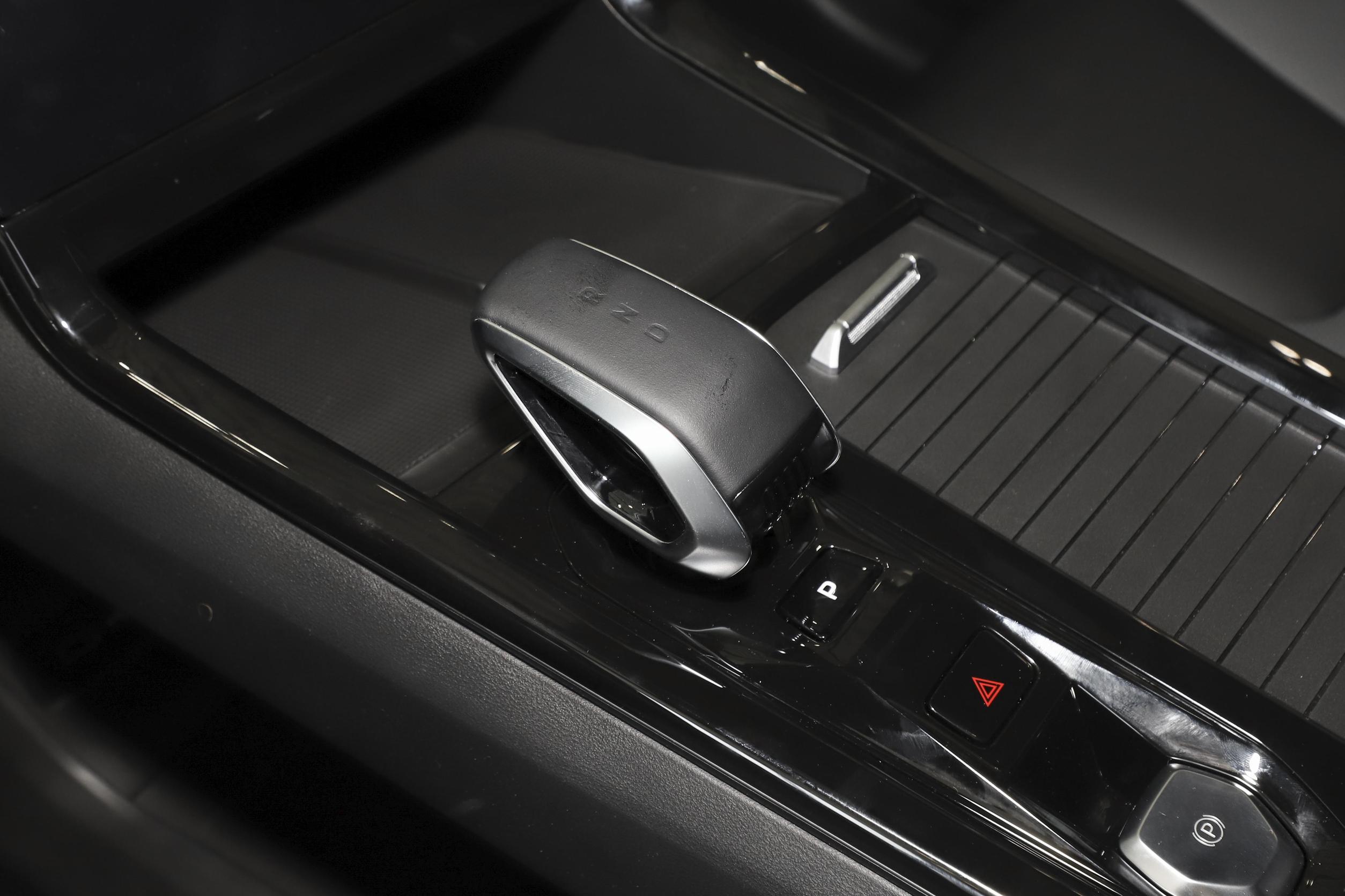 10万级自动挡suv选这三款,7座suv车型10万到20万元长4米9左右