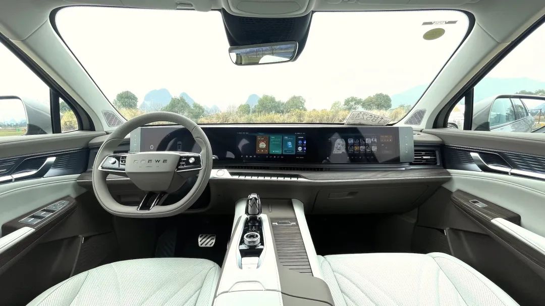 荣威rx9长途试驾视频,2022荣威rx9混动版