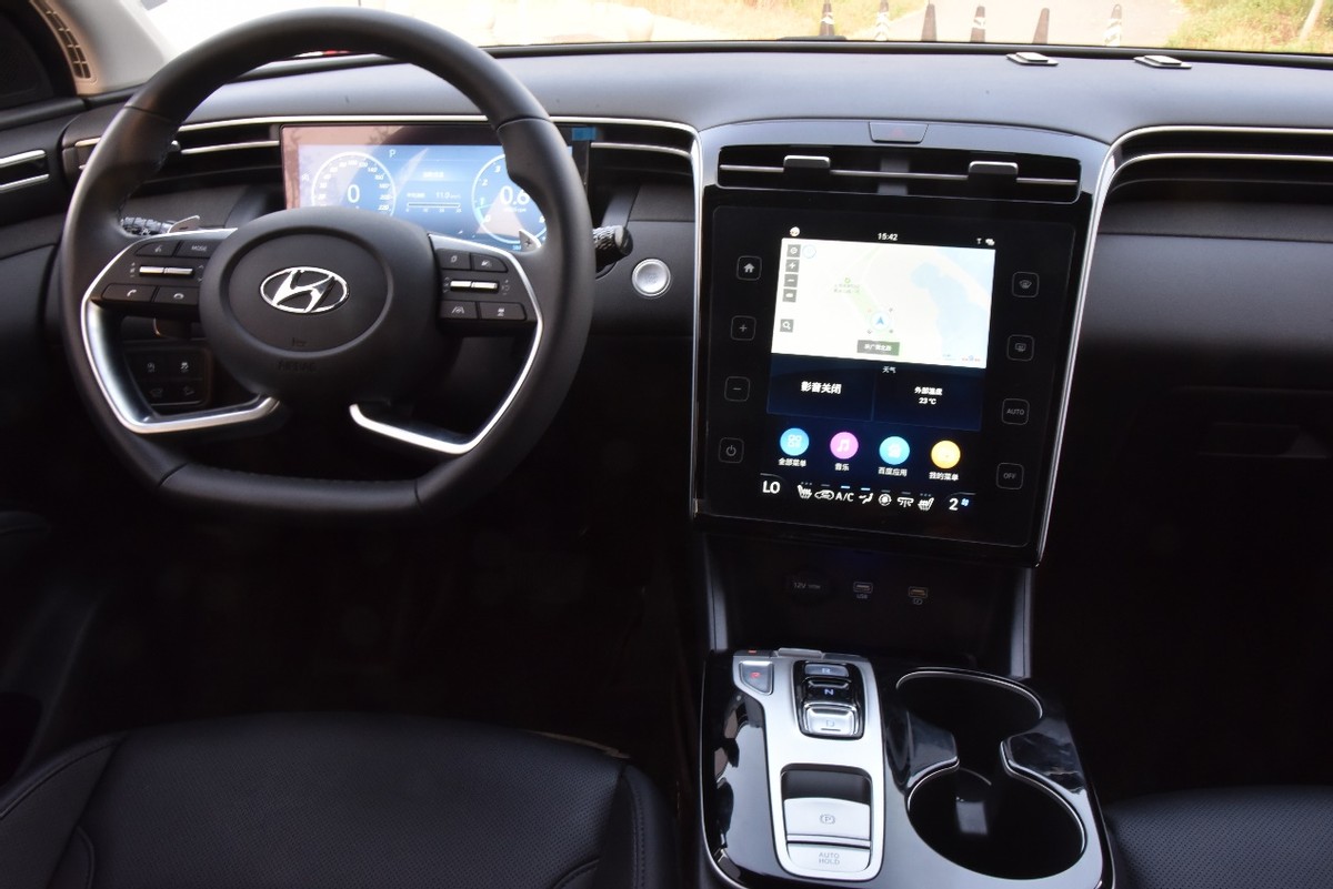 有自动驾驶功能的新能源suv,智慧出行新能源汽车赋能科技生活