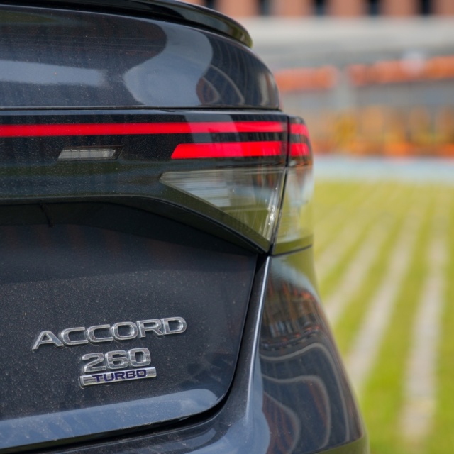 20万中型轿车绕不开的选择，11代雅阁燃油版体验报告