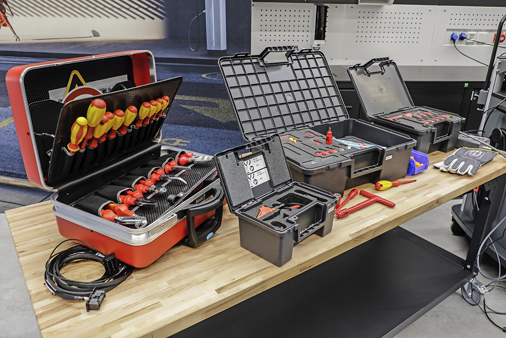 杭州大电池专业电池维修,电池坏了是怎么修复的