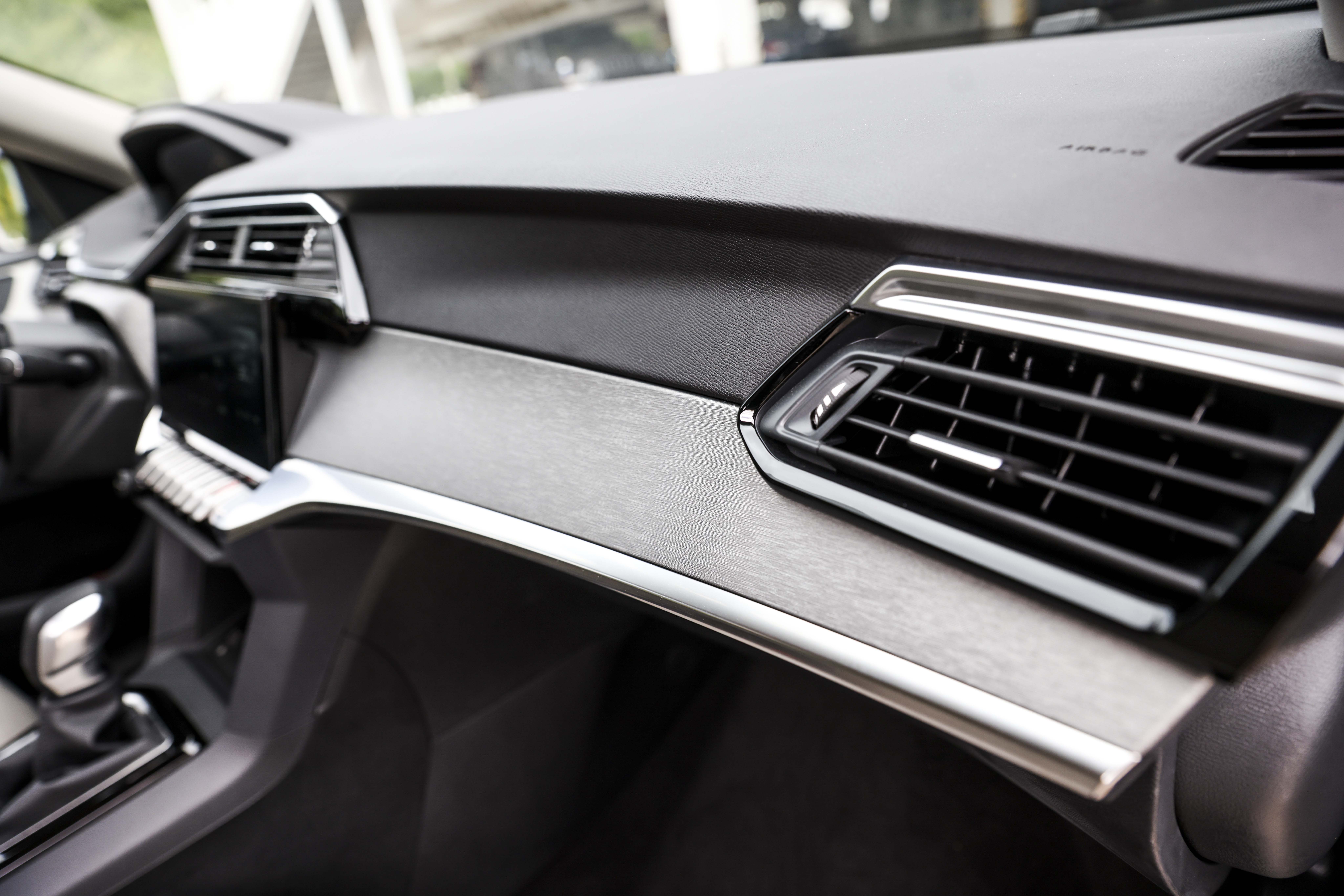 10万左右轿车比拼,10万左右性价比高的车408