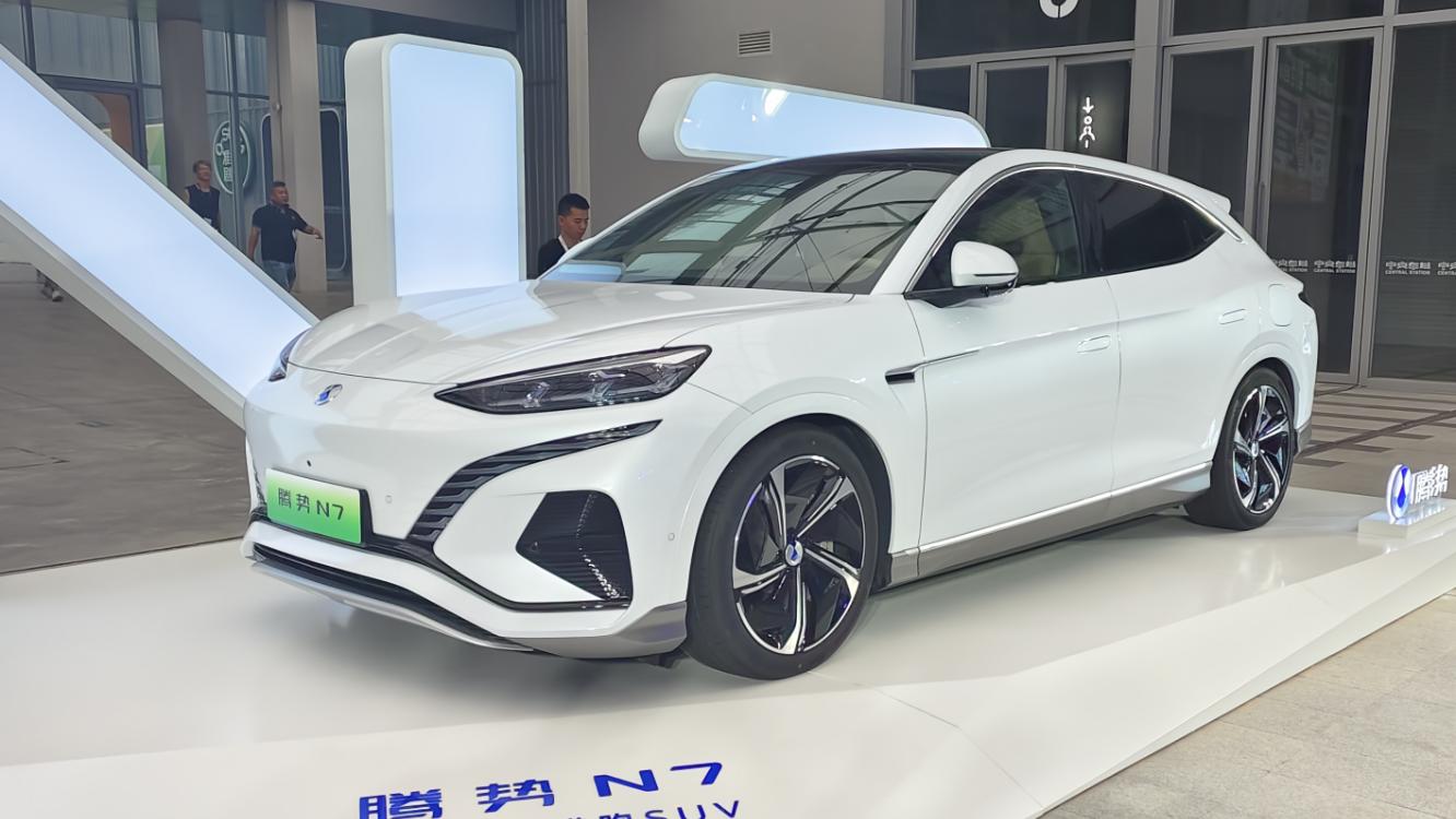 方程豹首款车型豹5报价,方程豹豹5正式上市售价28.98万