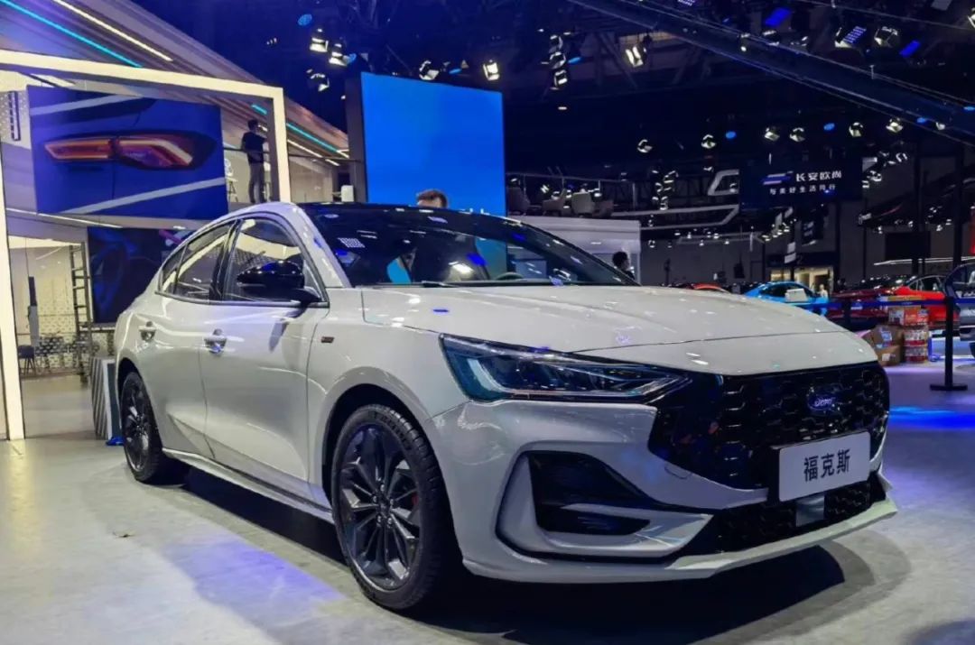 又嫌太贵，新款福克斯到底定价多少你们才满意？