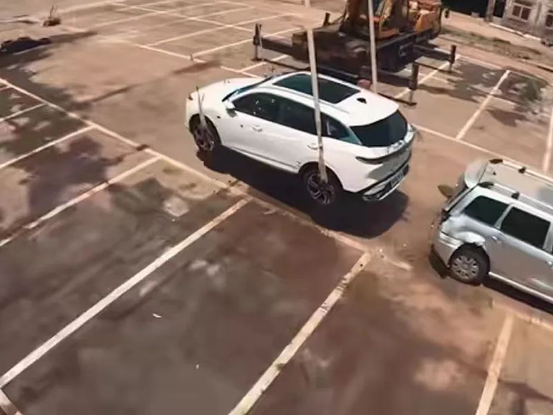 濂旇吘t90鐪熷疄璇曢┚瑙嗛,濂旇吘t90鎷嗚溅娴嬭瘎