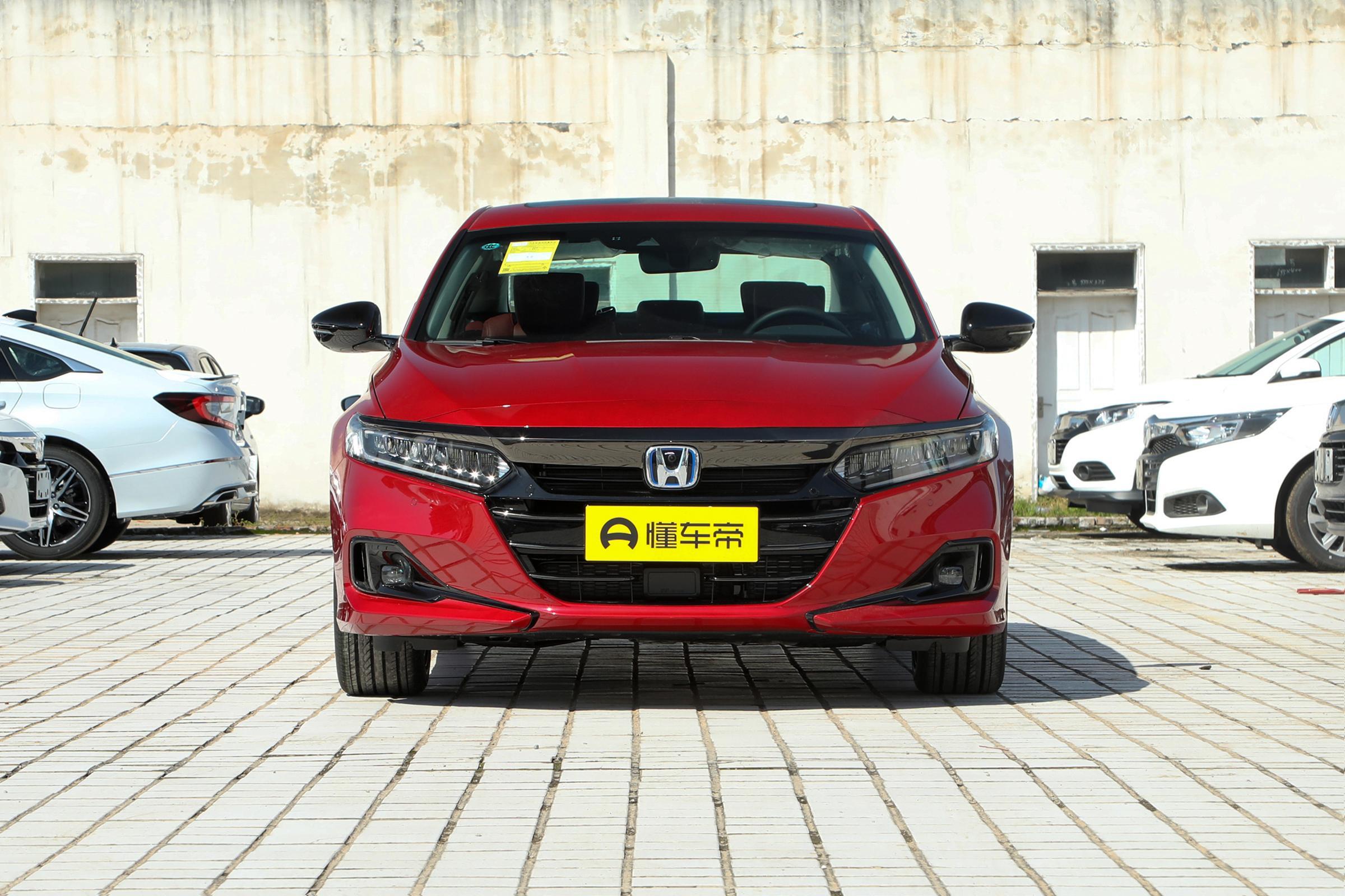 2.0l油耗一公里七毛正常吗,2.0l百公里油耗13升油耗高吗