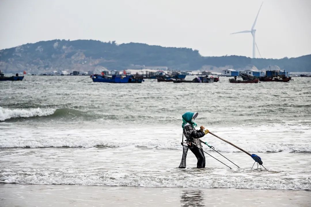 锐界l过泥坑,锐界l混动自驾露营真实视频