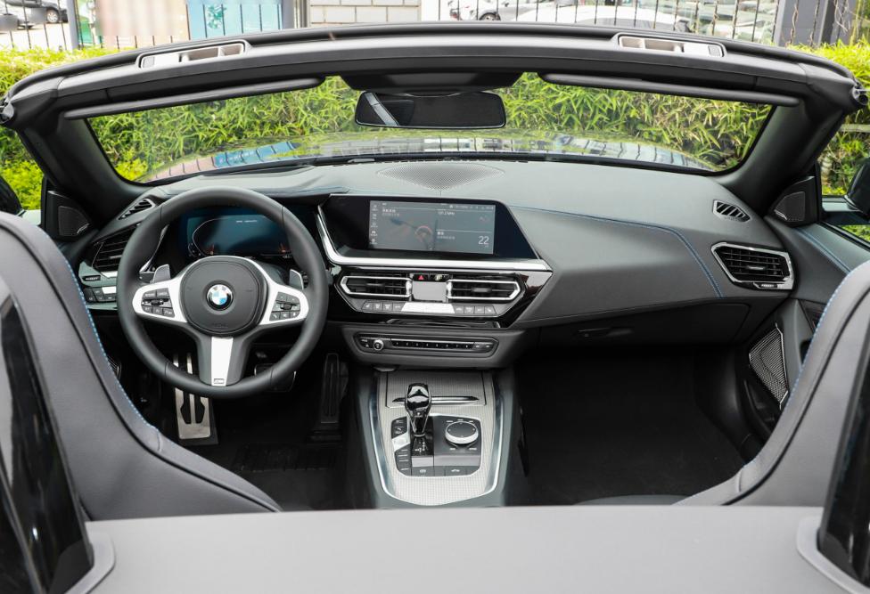 宝马z4性能版试驾,宝马z422款m40im运动性能