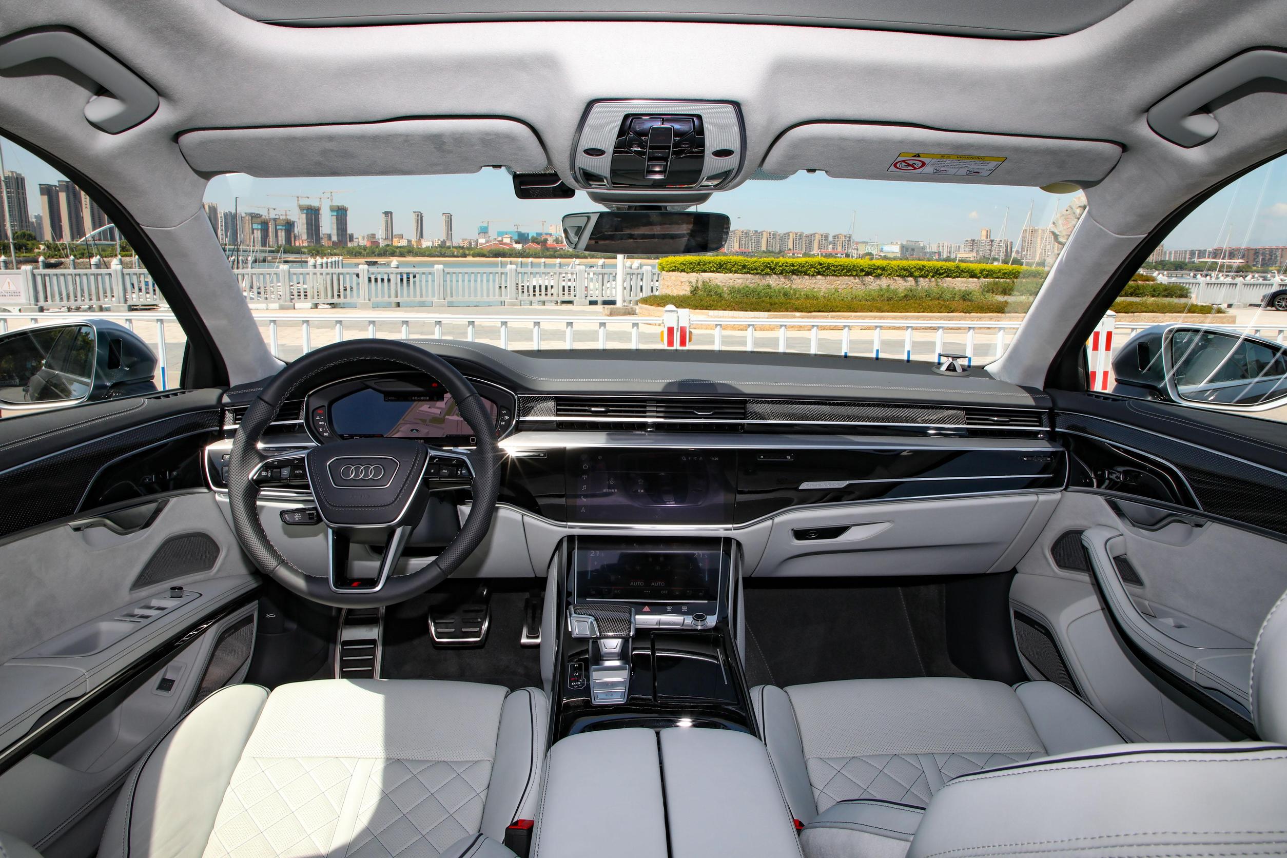 全新奥迪s8l2022款全球限量版,奥迪s8l4.02024款试驾