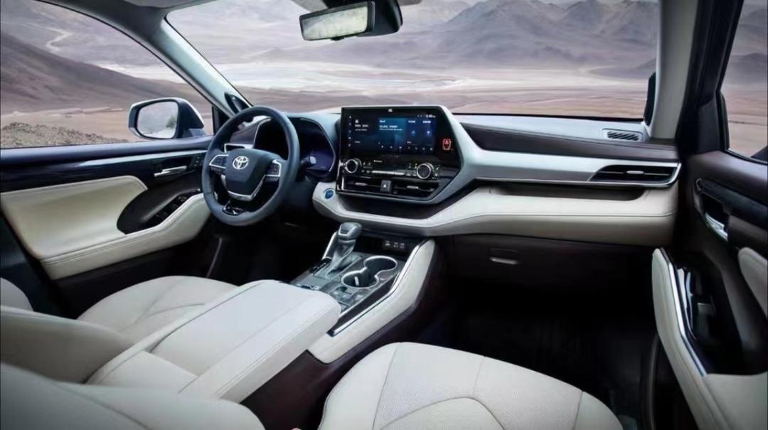 汉兰达380t试驾视频,动力强劲越野车