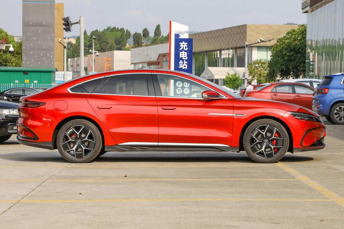 比亚迪汉ev纯电动2022款高配报价,比亚迪汉ev纯电动2022款值得买吗