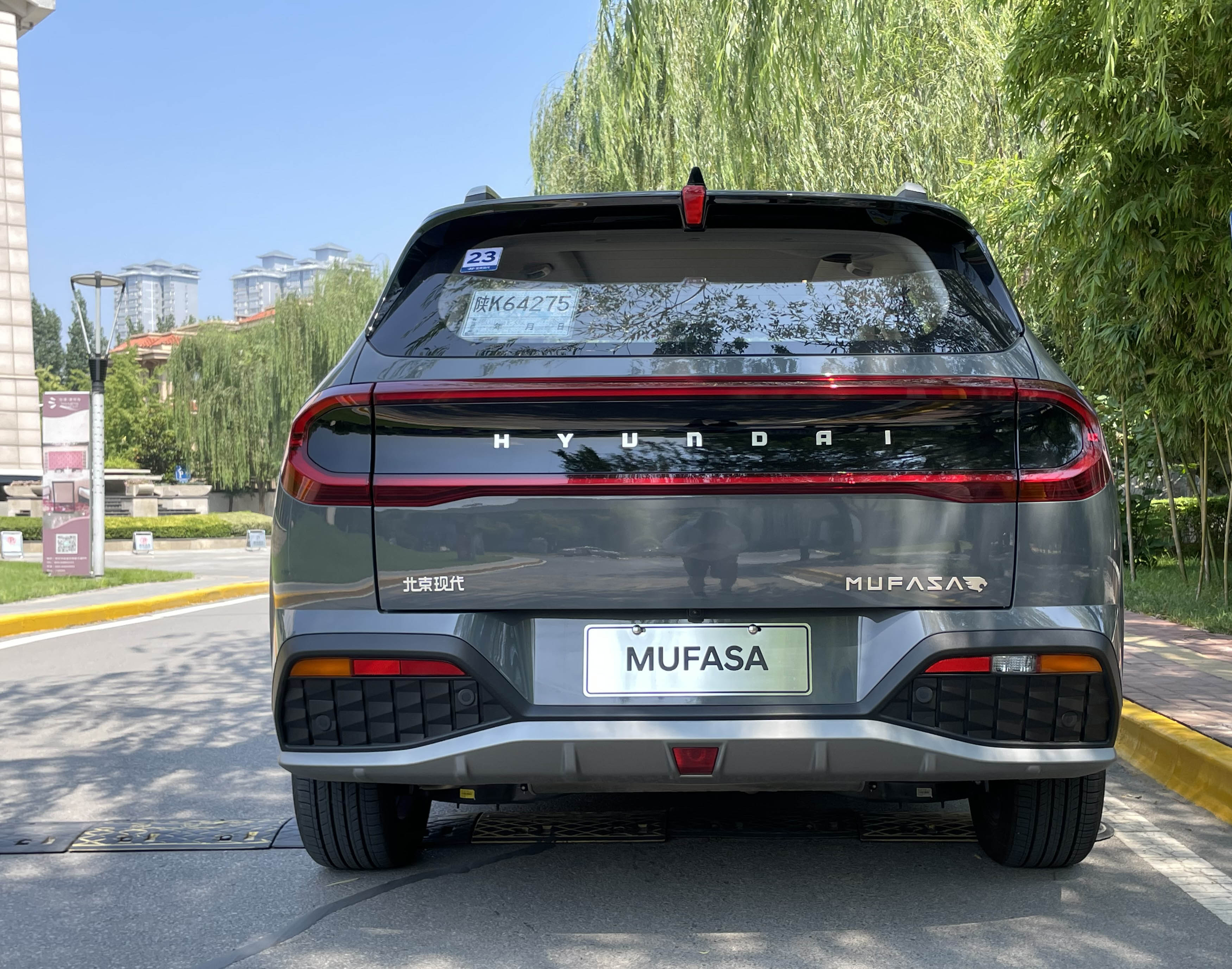 北京现代威飒豪华版和尊贵版,现代威飒开什么模式最合适