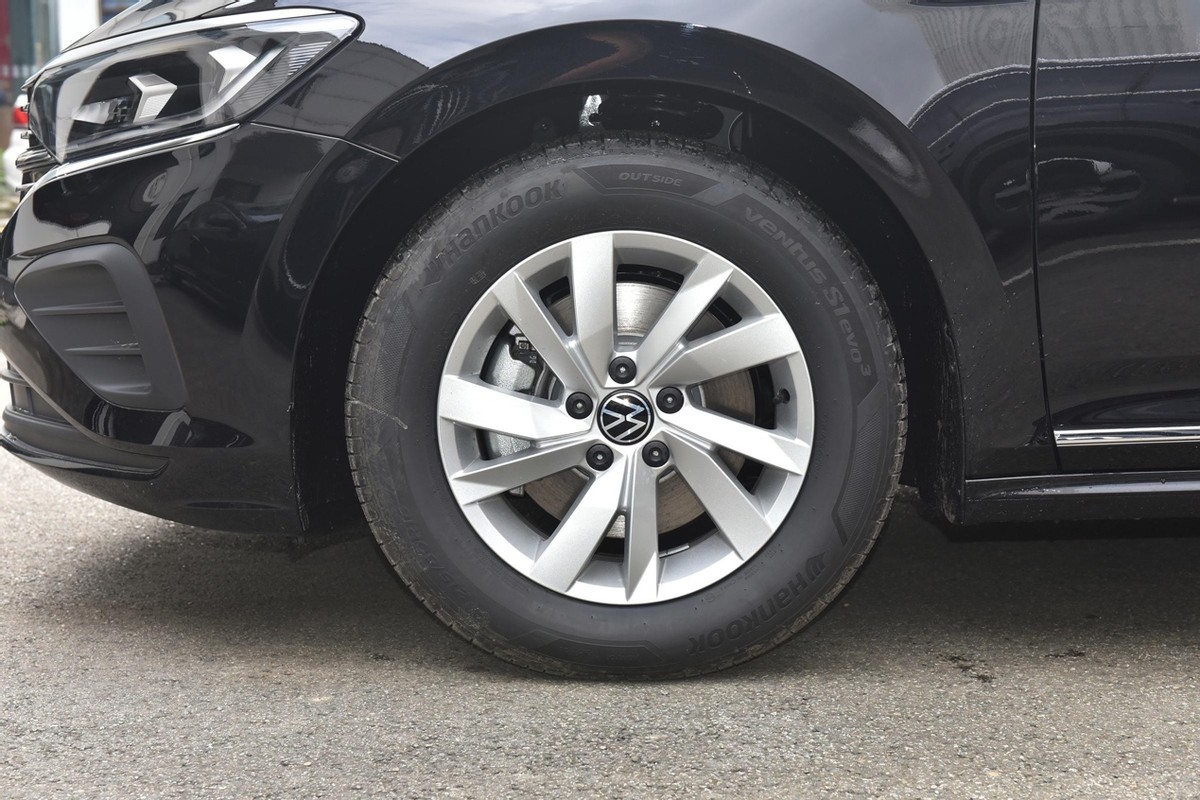 只买最低配的话买哪款车,最低配1.4t帕萨特