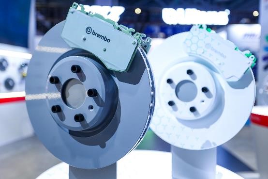 为什么布雷博能成为制动部件龙头品牌？