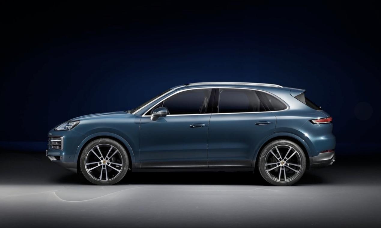 路特斯eletre对比保时捷卡宴,路特斯eletre和卡宴coupe