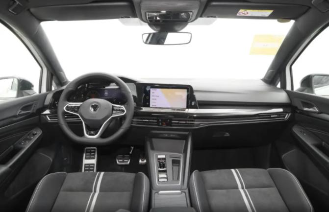 大众高尔夫女生开的车10万,大众高尔夫1.6女生开怎么样