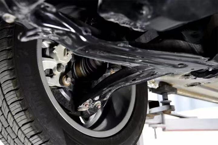 拆车件哈弗h6前减振器,哈弗h6副驾储物箱阻尼器怎么更换