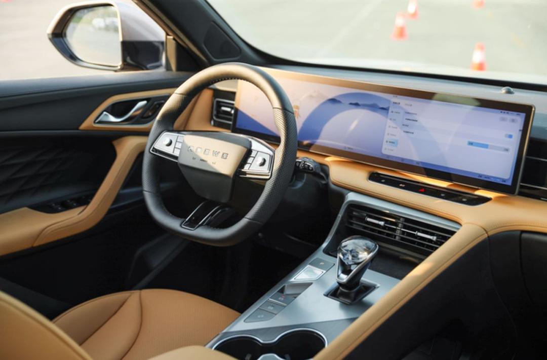 上汽荣威新能源rx5测试,荣威rx5场地测试