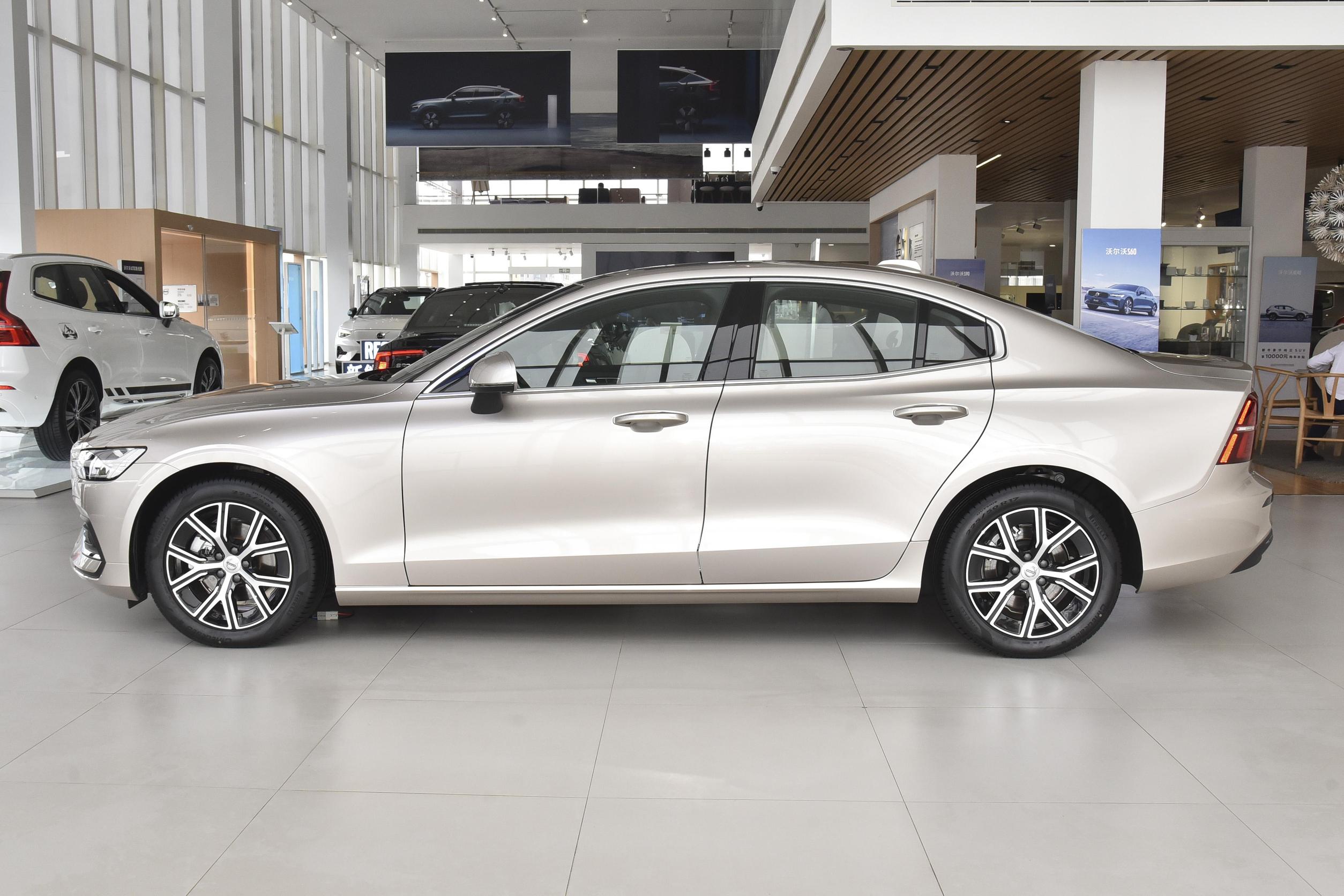 沃尔沃s60有哪些安全配置,新款沃尔沃s60有哪些变化