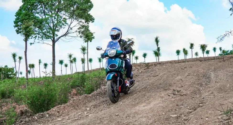 2022款摩旅版本的提拉米苏,提拉米苏200摩旅版测评