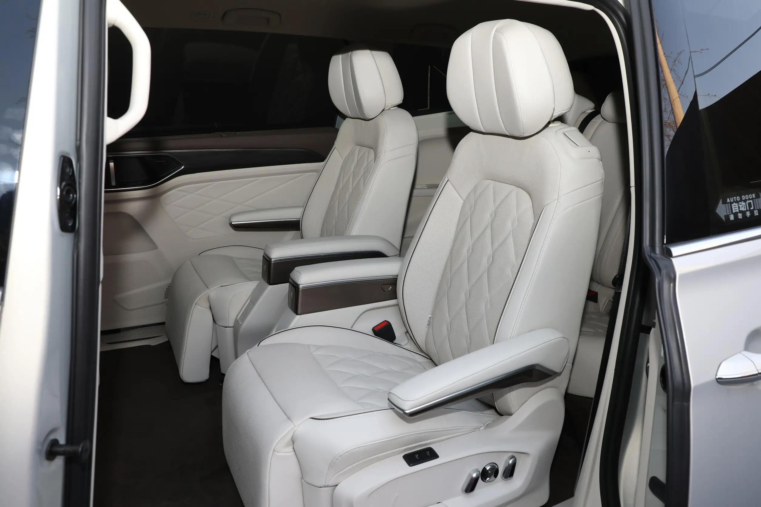 上汽大众七座MPV威然,六座四驱mpv威然