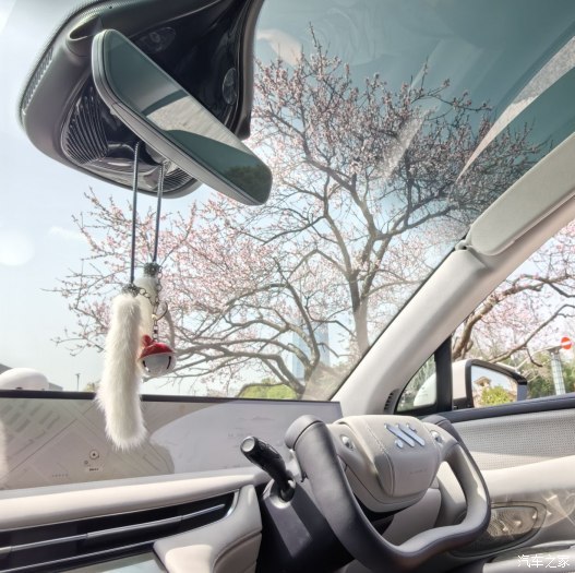 智己ls7穹顶天幕晒不晒,智己ls6有穹顶天幕吗