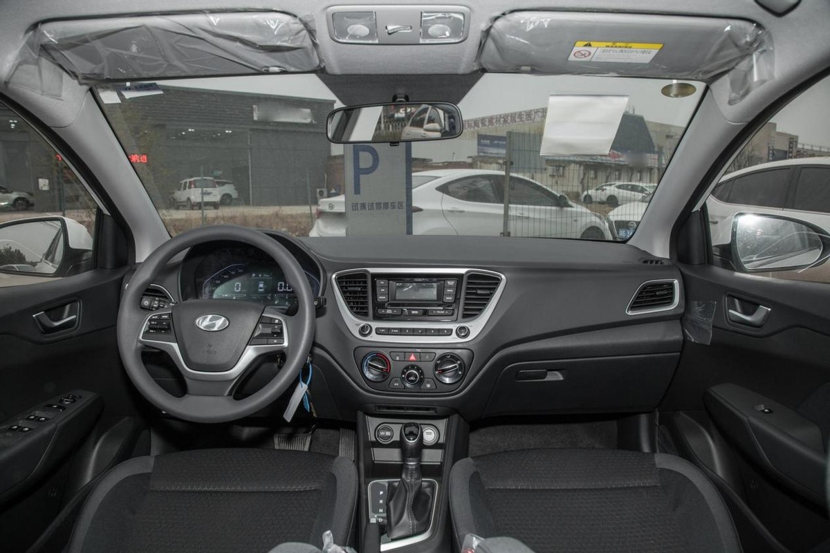 外观动感时尚动力充沛,16款悦纳1.4百公里加速