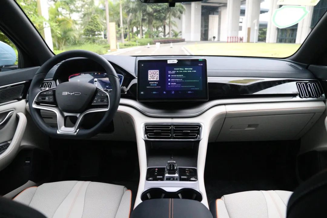 比亚迪要出了一款小型车,比亚迪要出150万的车了你们会买么